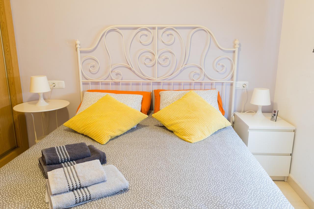 Malama Apartamentos Turisticos Малага Экстерьер фото